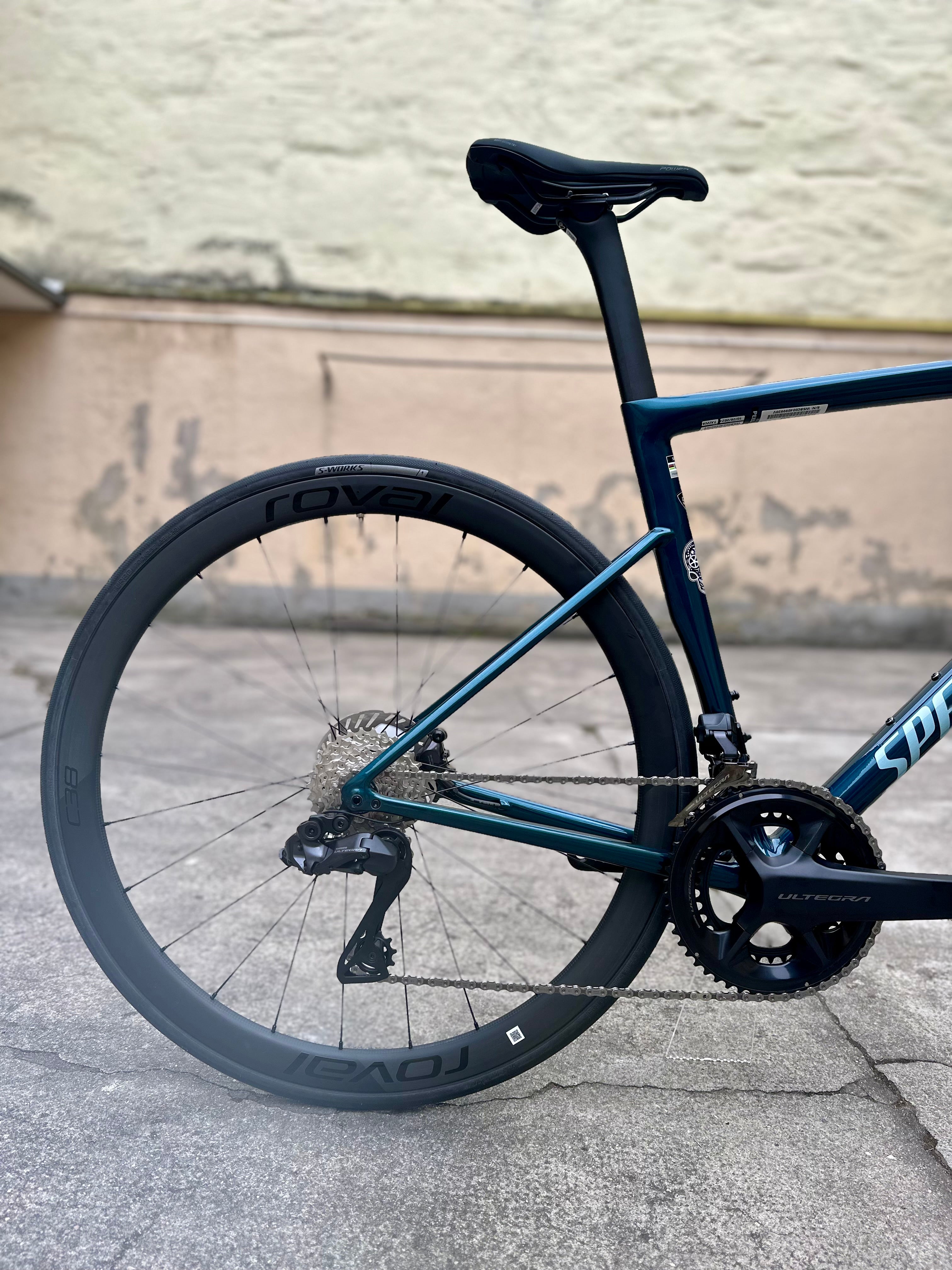 Specialized Tarmac SL8 Expert, Shimano Ultegra Di2 2x12 - Gloss Deep Lake Metallic / Green Pearl Over Seafoam