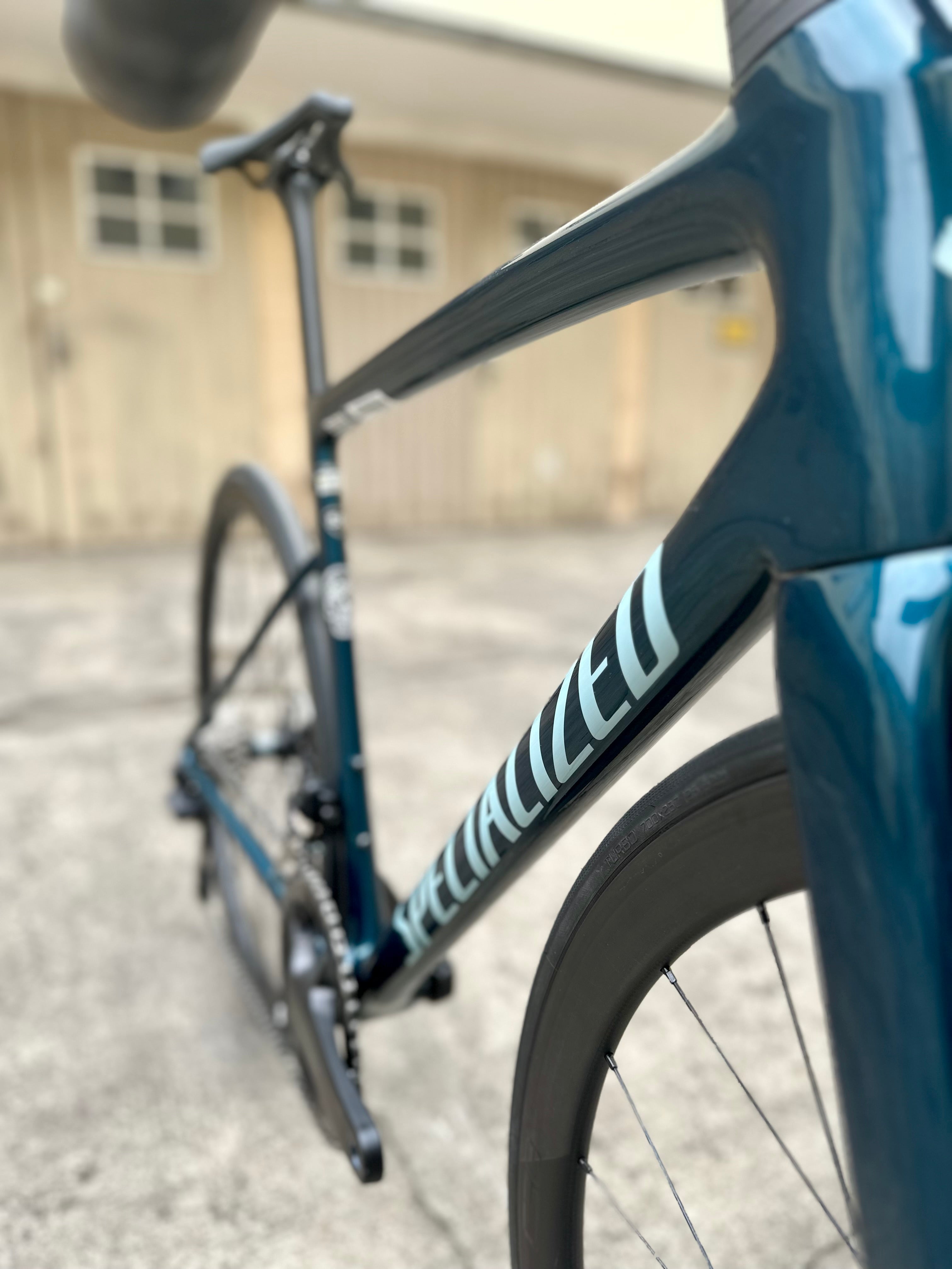 Specialized Tarmac SL8 Expert, Shimano Ultegra Di2 2x12 - Gloss Deep Lake Metallic / Green Pearl Over Seafoam