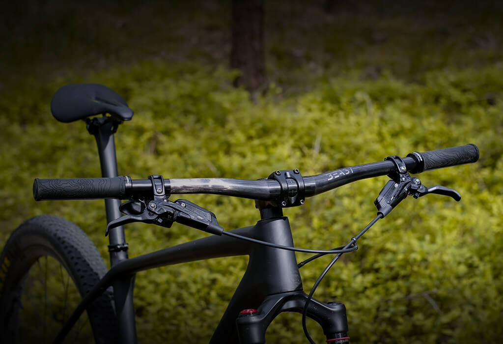 BEAST Components RISER BAR 15 2.0 handlebar carbon, UD finish, 31.8mm - 780mm, black