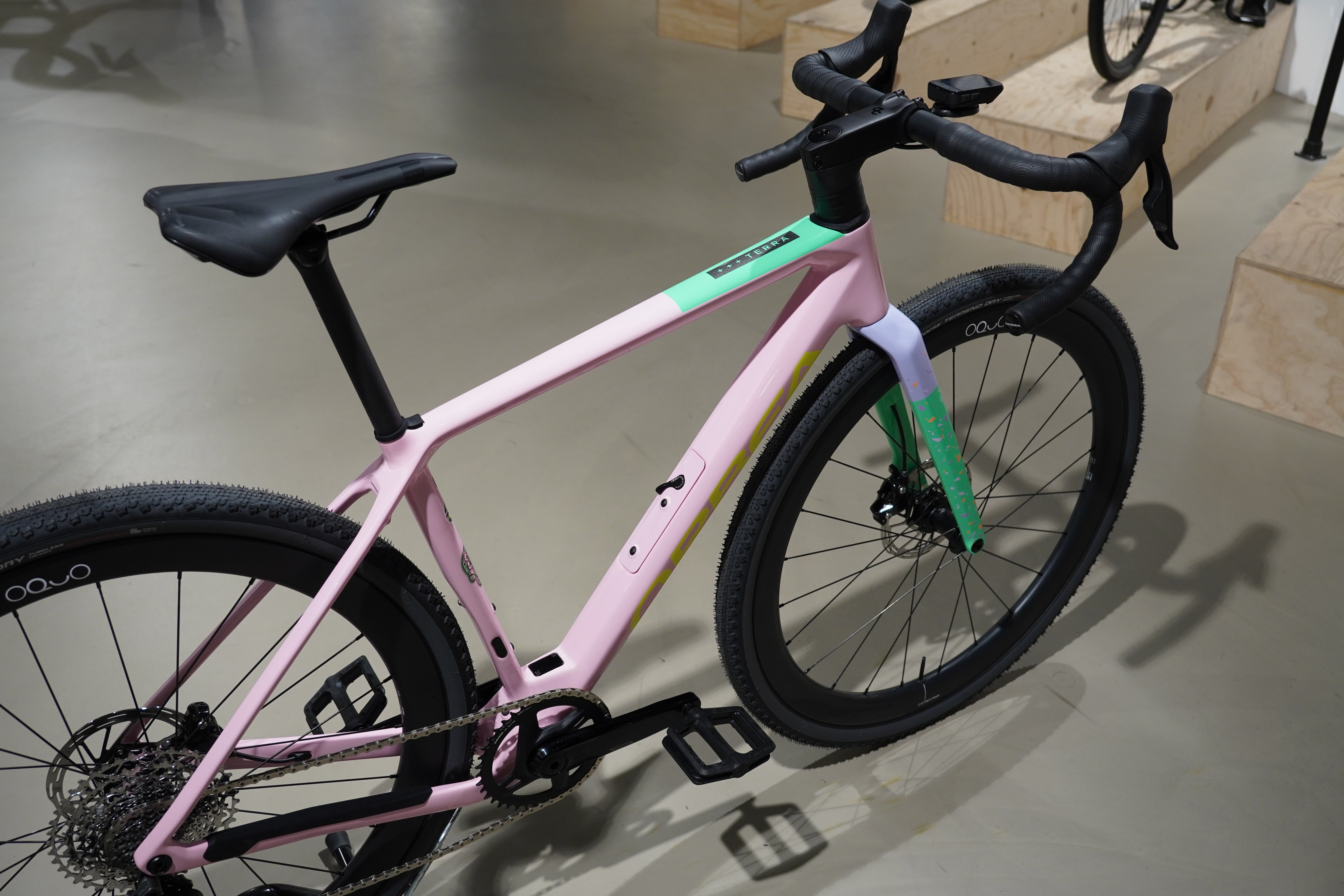 Orbea TERRA M31eTEAM 1x Carbon, MyO Pink/Lavender/Mint - Small