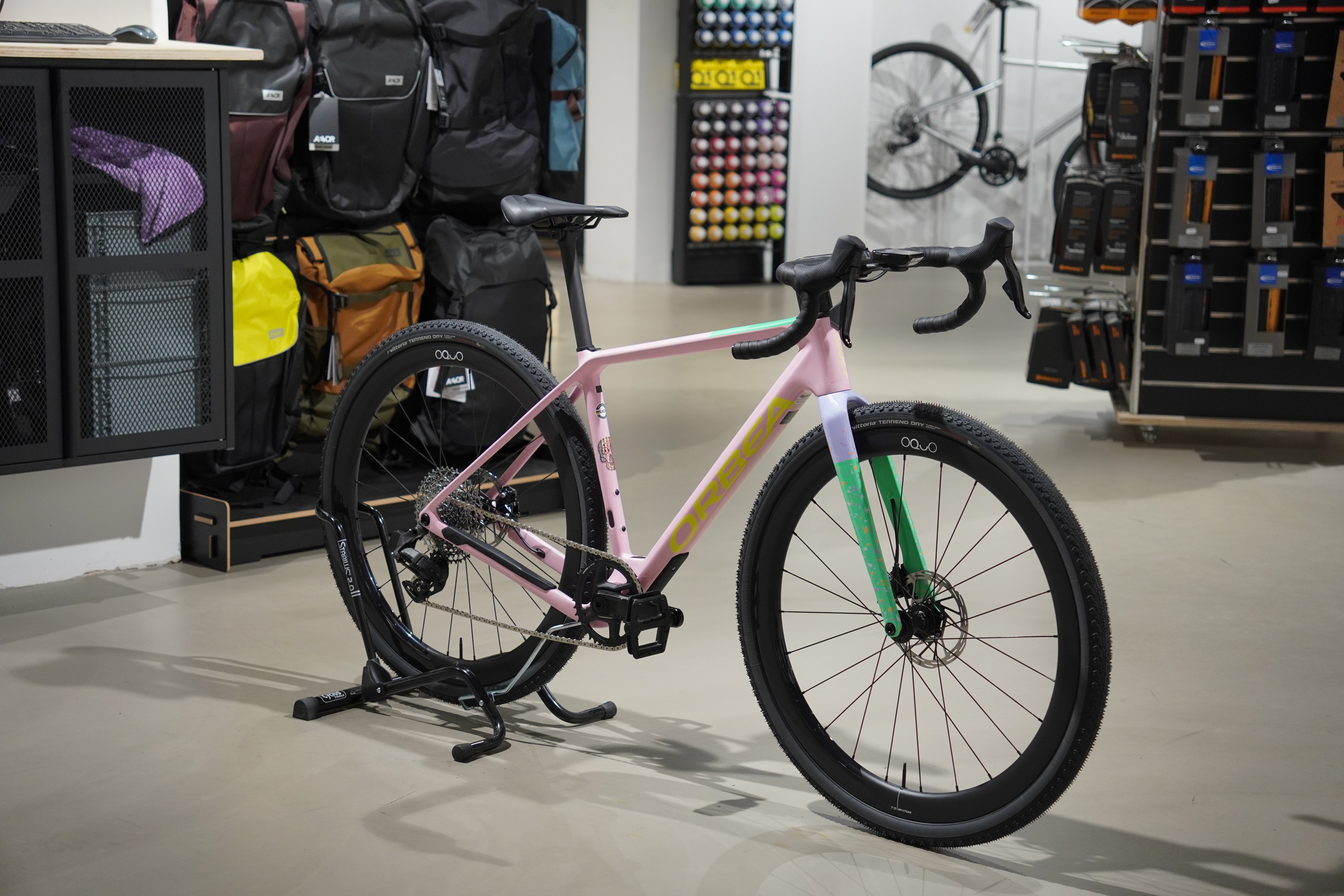 Orbea TERRA M31eTEAM 1x Carbon, MyO Pink/Lavender/Mint - Small