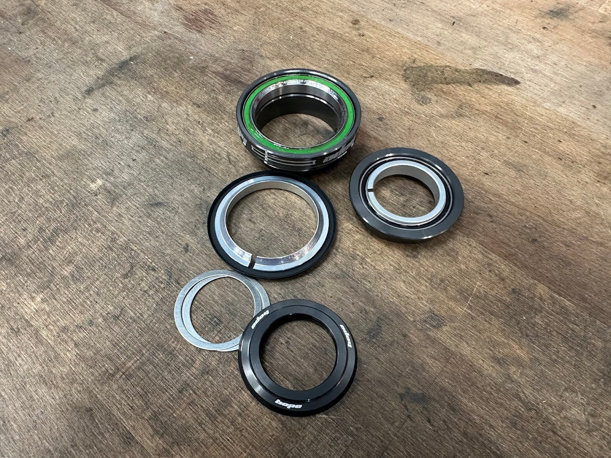 HOPE Pick N Mix tapered Steuersatz 1 1/8" - 1.5" | ZS44/28.6 | EC44/40 - Smoke