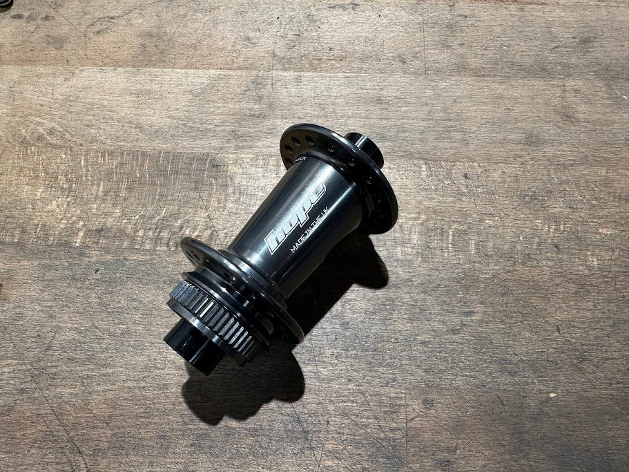 HOPE PRO5 Vorderradnabe, Centerlock, 12x100 TA - Smoke
