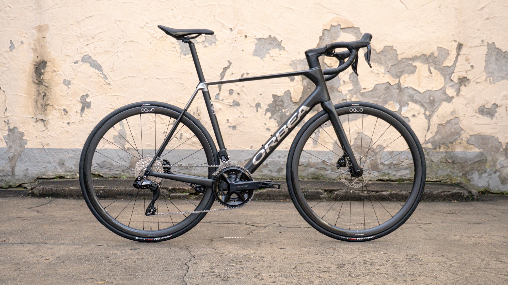 Orbea ORCA M35i Carbon, Diamond Carbon View (Matte) - Titan Gray (Gloss)