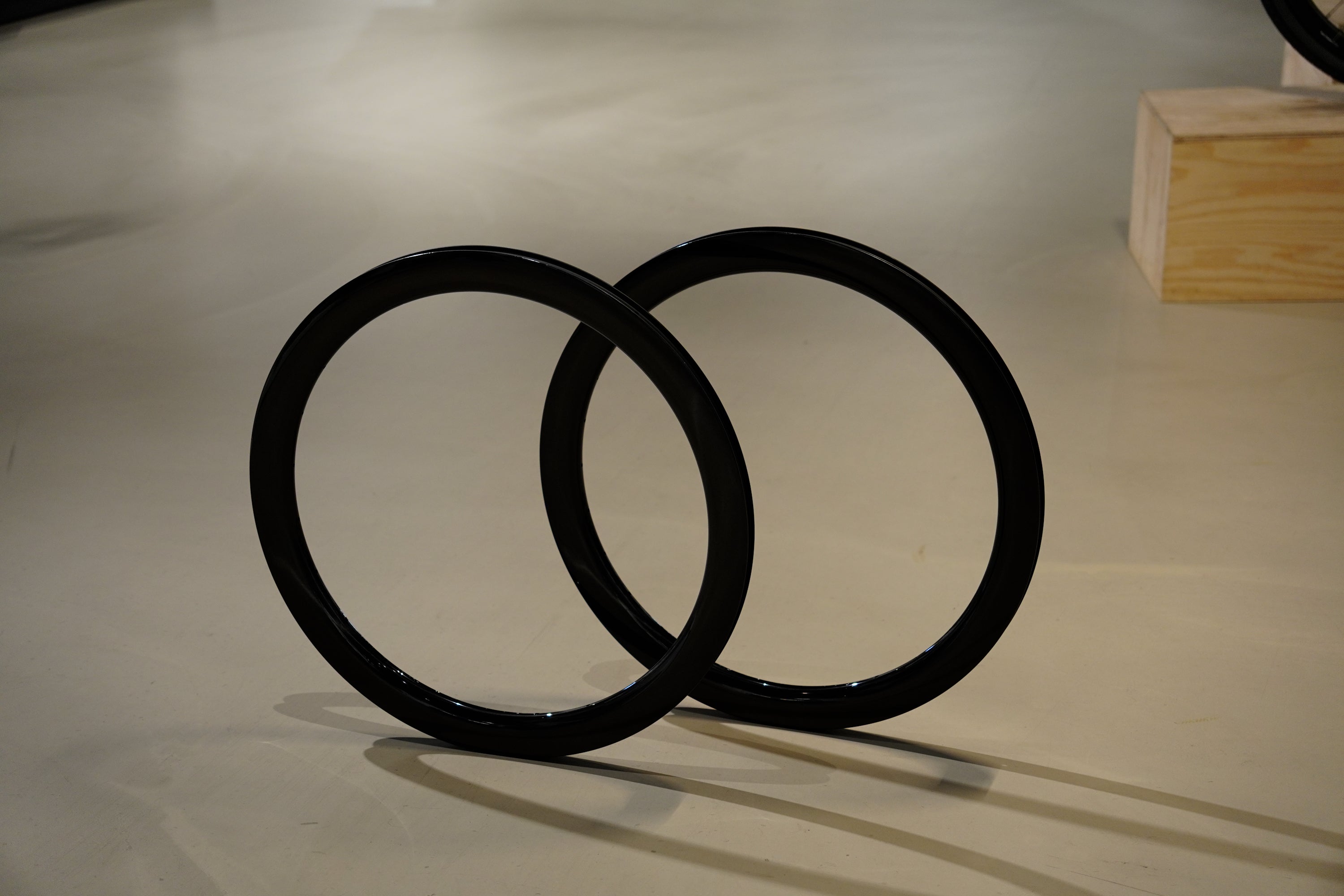 SMParts. Force 50, T700 Clincher Carbon Rim, 700c 28", TLR - UD Matt