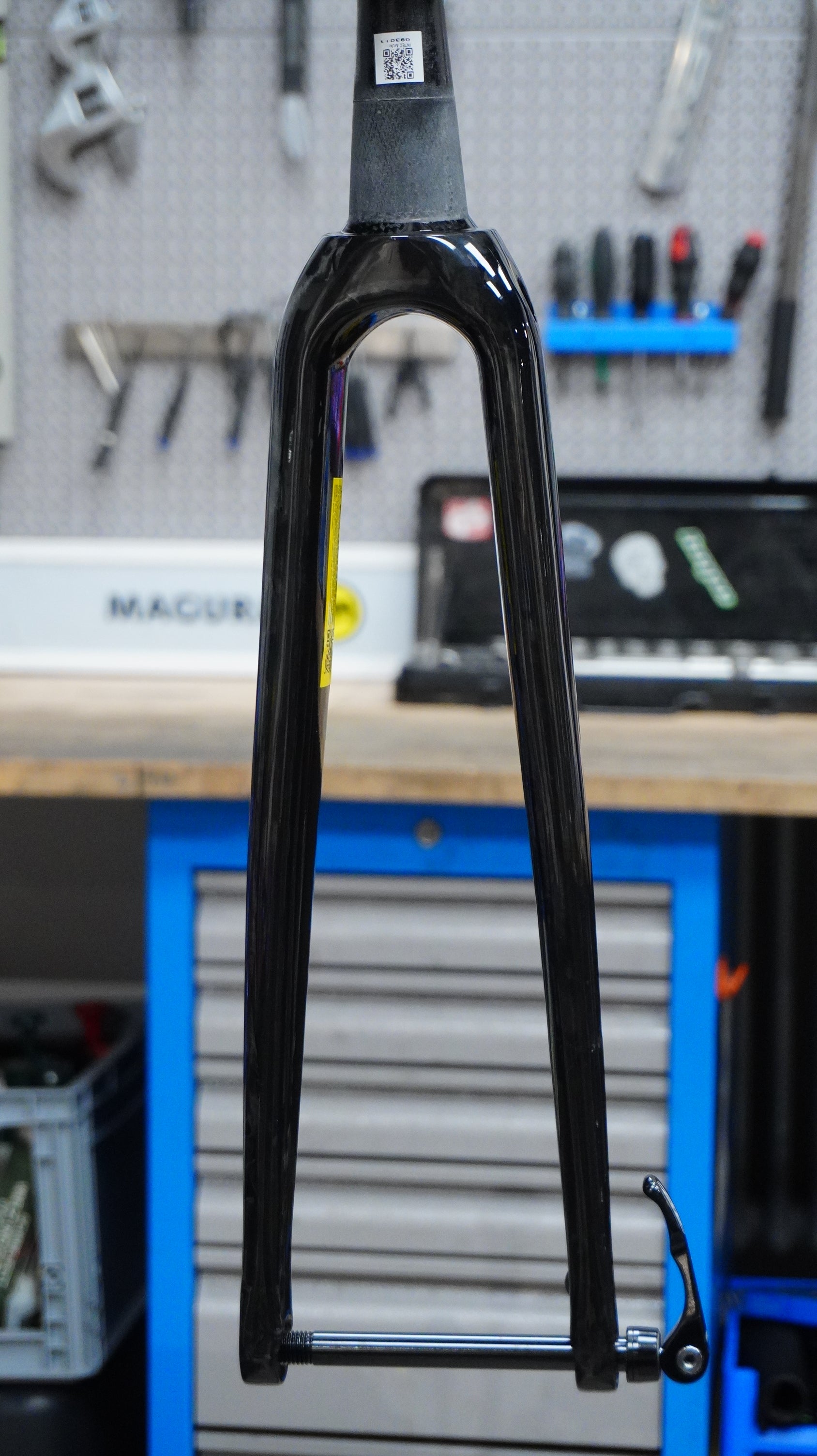 SMParts. Voll-Carbon Gabel, IHS Tapered 1 1/8" - 1 1/2" / Flatmount 12mm Steckachse