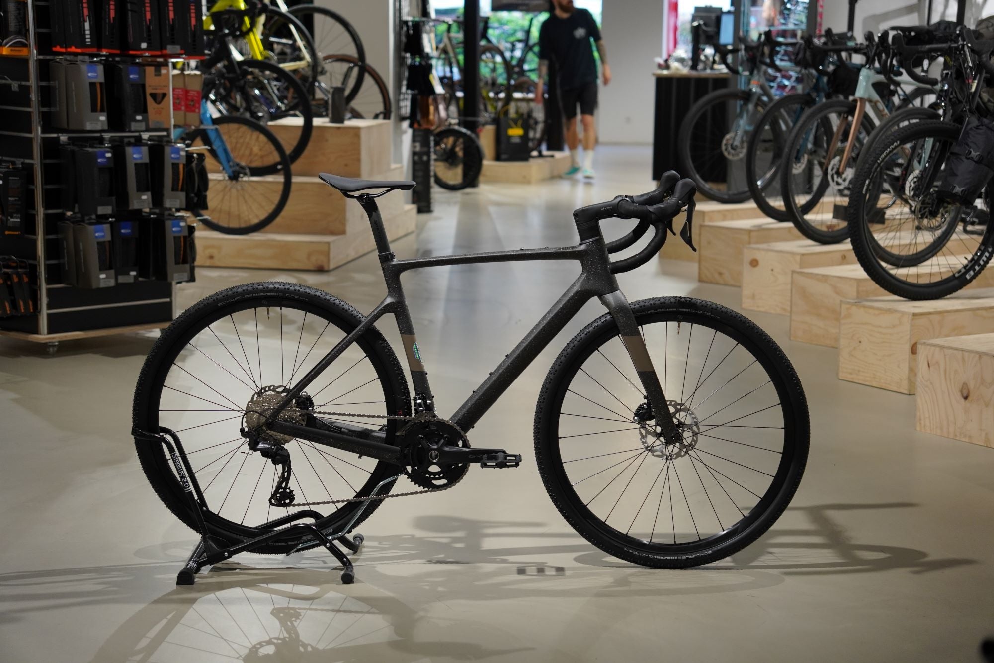 Scott Addict Gravel 40 matte black splatter