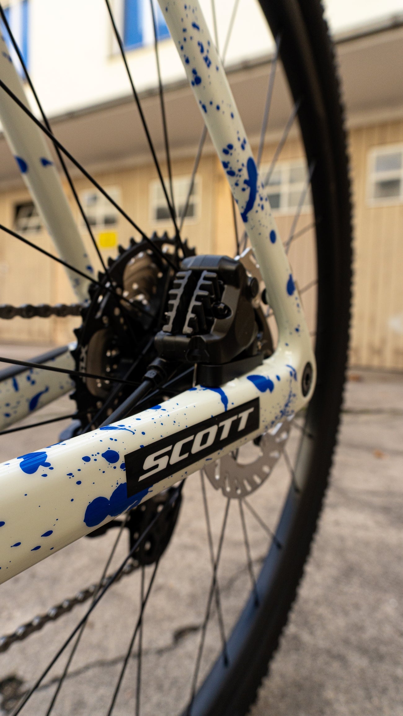 Scott Addict Gravel 30 - White / Splatter Blue