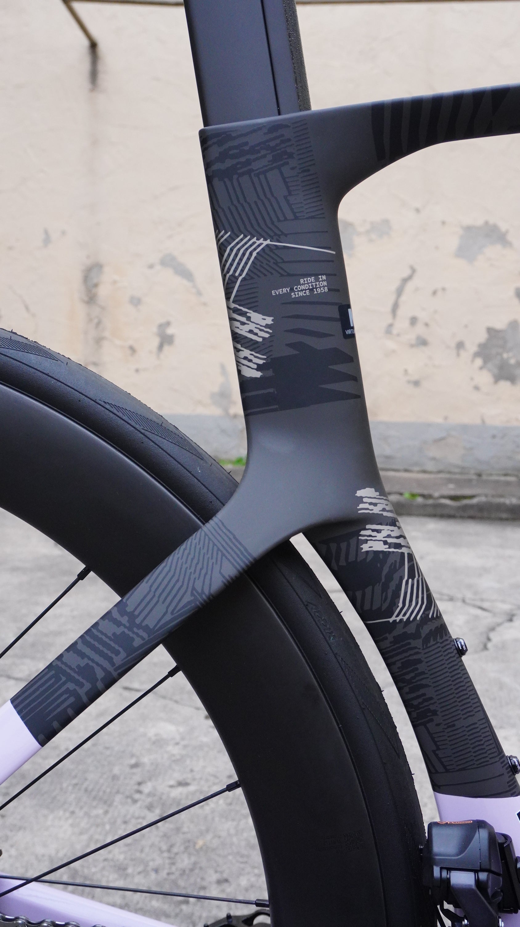 Scott Foil RC 10, Shimano Ultegra Di2 - Violet Pink / Carbon Black