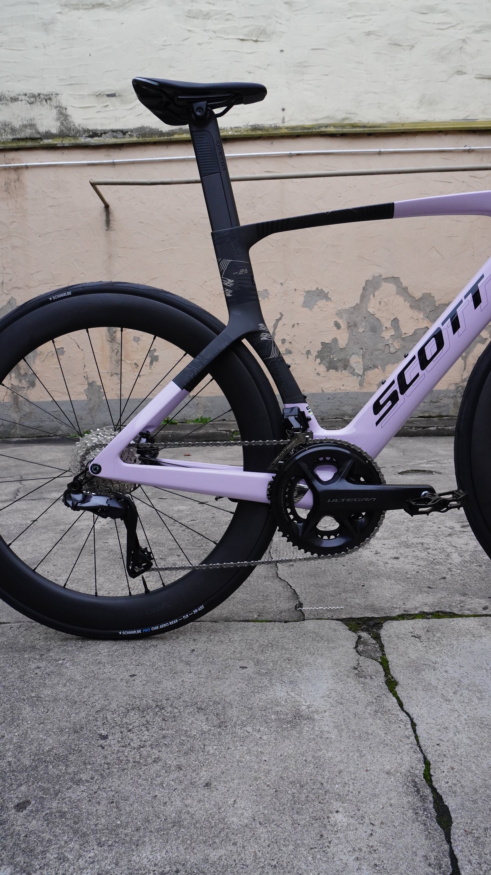 Scott Foil RC 10, Shimano Ultegra Di2 - Violet Pink / Carbon Black
