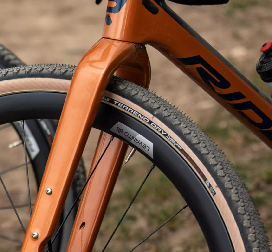 Vittoria Terreno Dry LITE 700x38c 1C Graphene 2.0 TLR Schwarz/Tan