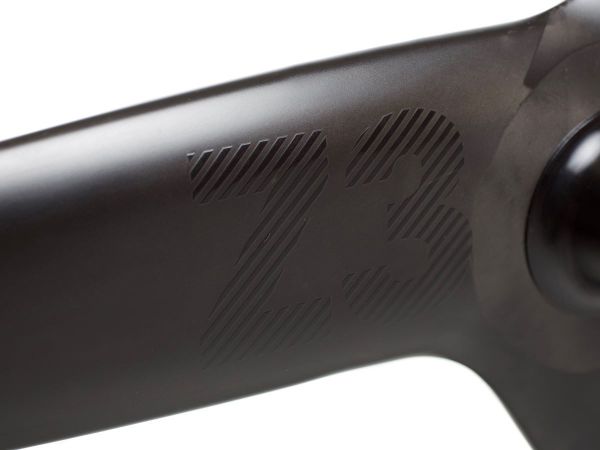 BLB Notorious Z3 Voll-Carbon Tri-Spoke - Vorderrad
