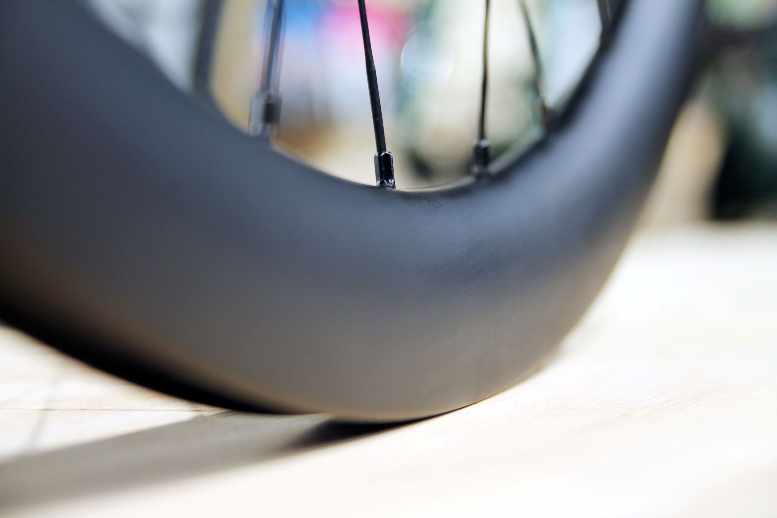 SMParts. Force 45 TLR UD Matt x HOPE RS4 Road 24/24 Loch Laufradsatz, Lila