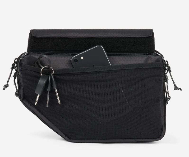AEVOR Frame Bag Medium 3L - Schwarz