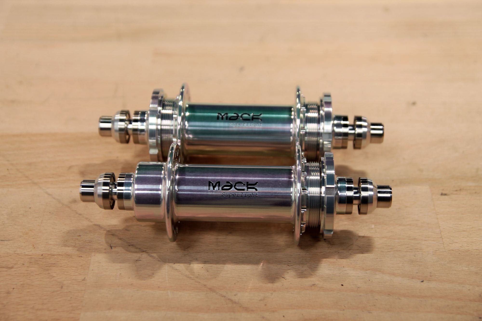 MACK HUBS Superlight Track Hinterrad Nabe Niederflansch, Silber-Poliert