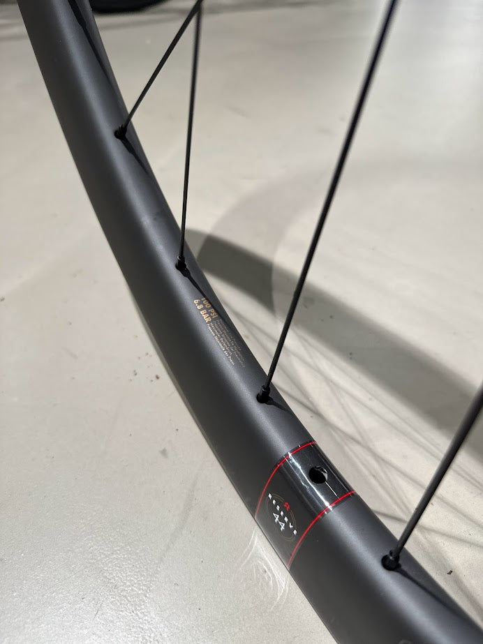 Reserve 40|44 Carbon Laufrad-Satz 12x100 / 12x142mm - SRAM XDR