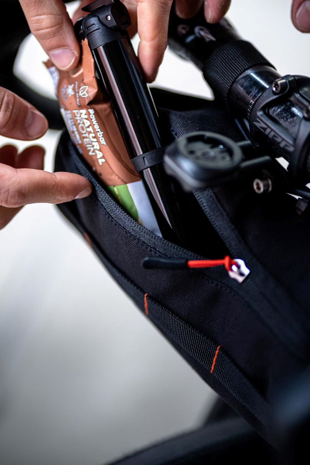 RIDE FARR Gravel/Road Lenkertasche 1,95L - Schwarz