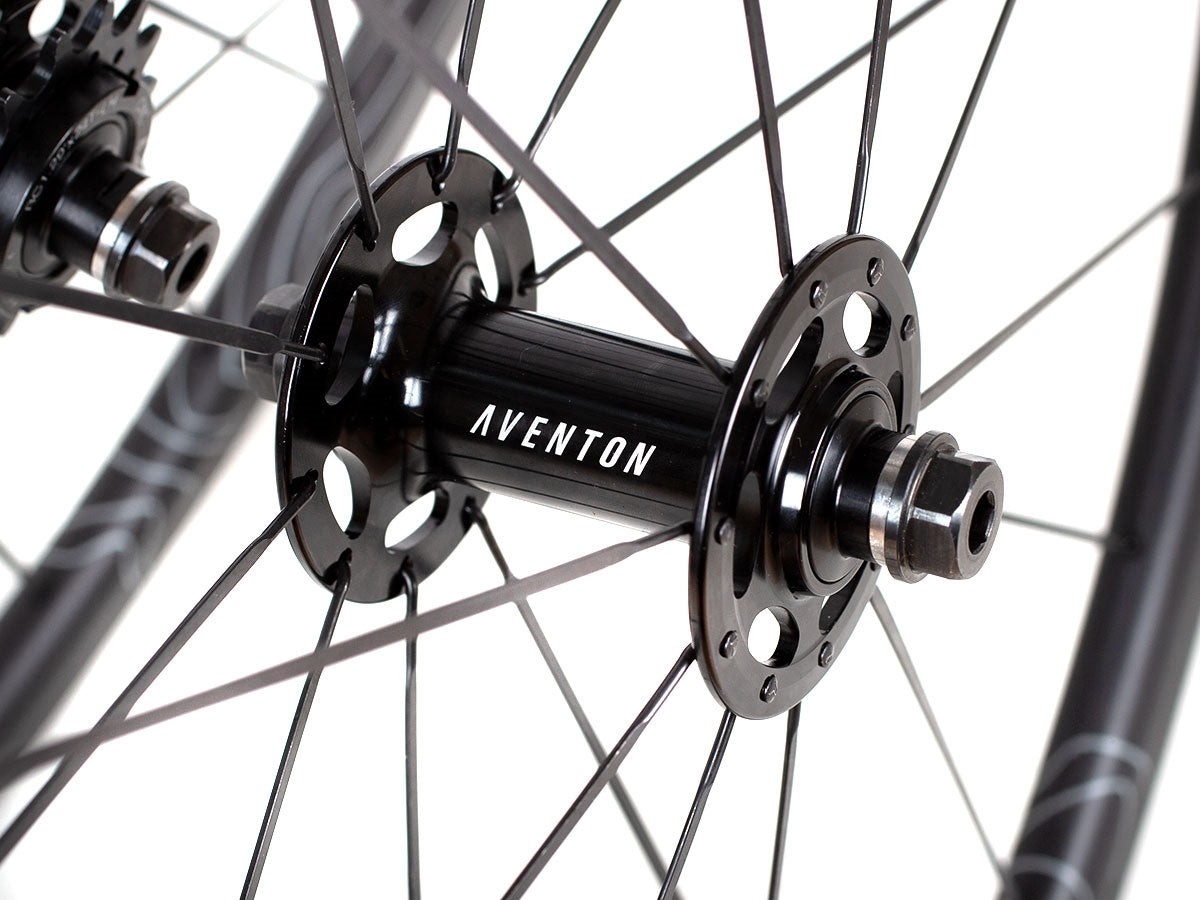 Aventon Latigo Carbon Laufradsatz 38mm