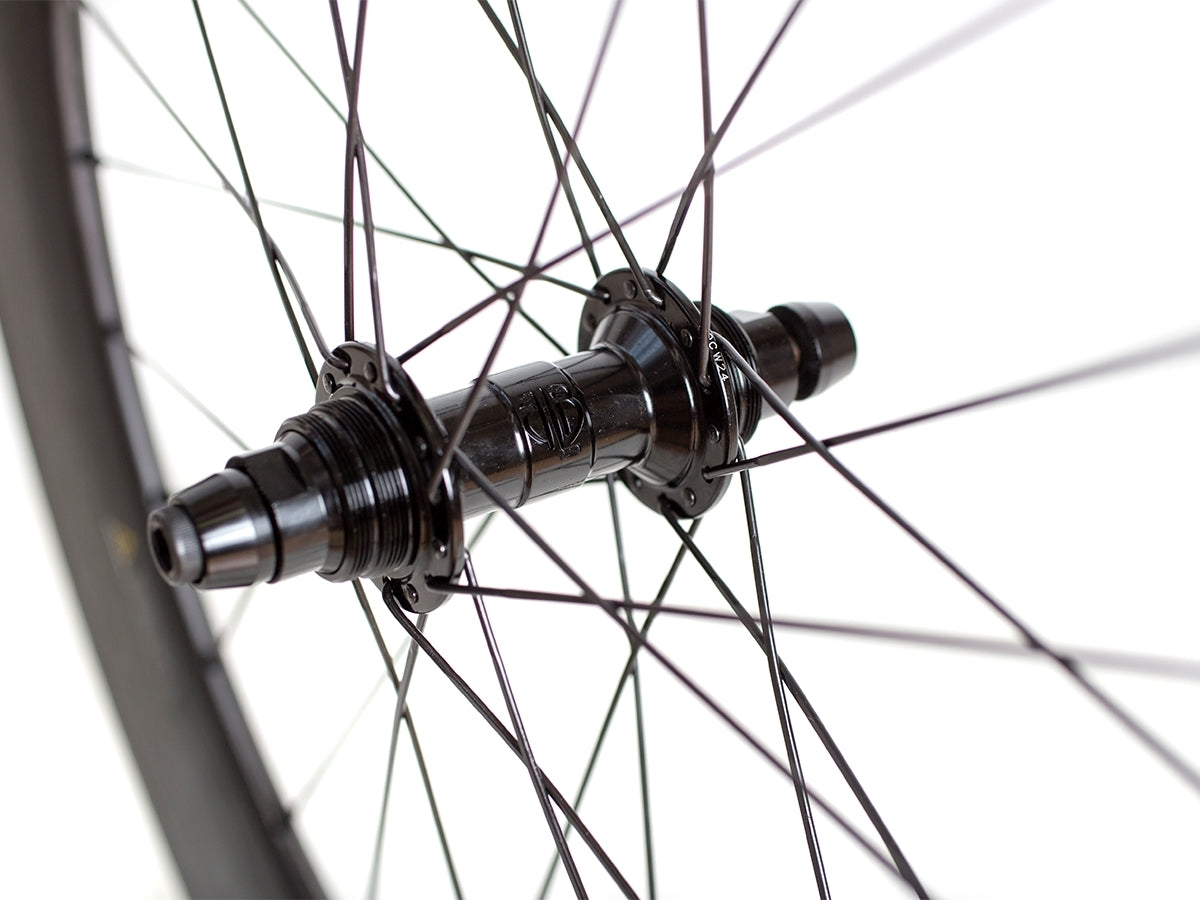BLB Notorious 90 x BLB KING HUB Track Hinterrad Schwarz, 28Loch