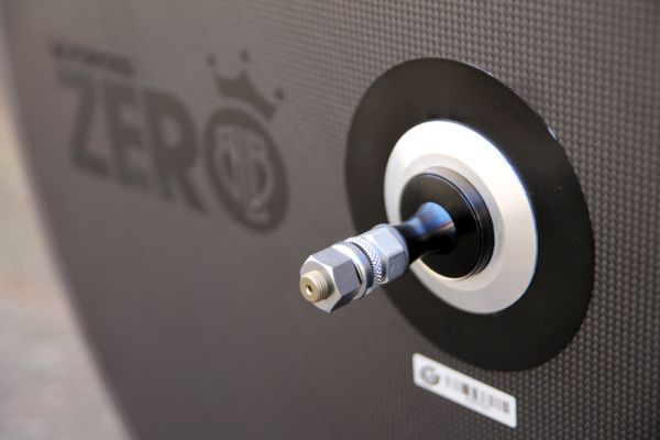 BLB Notorious Zero Carbon Disc Clincher Scheibe Fixed/Fixed