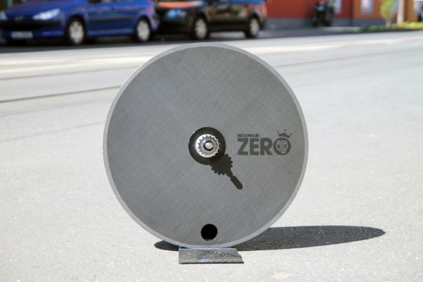 BLB Notorious Zero Carbon Disc Clincher Scheibe Fixed/Fixed