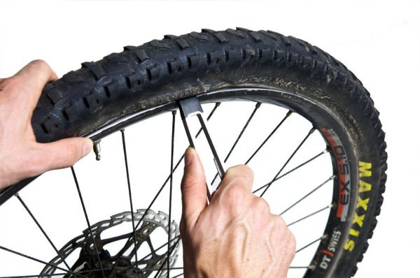 Full Windsor - The Breaker Multi Tool