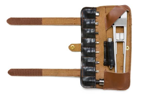 Full Windsor - The Breaker Multi Tool