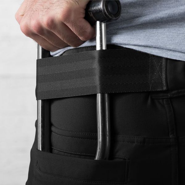 Chrome Industries Engineered Powell Short - Schwarz