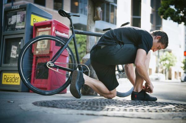 Chrome Industries Folsom Short 2.0 - Schwarz