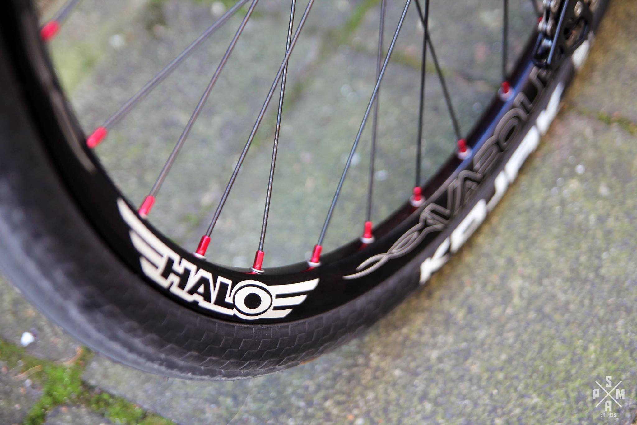 Halo Vapour Disc Hohlkammer Felge 26" - 32 Loch Schwarz