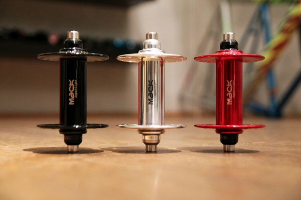 MACK HUBS Superlight Track Vorderrad Nabe Hochflansch - Farbig