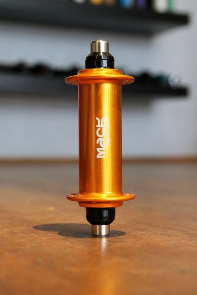 MACK HUBS Superlight Track Vorderrad Nabe Niederflansch - Farbig