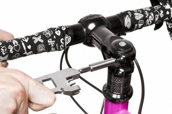 Full Windsor - The Breaker Multi Tool