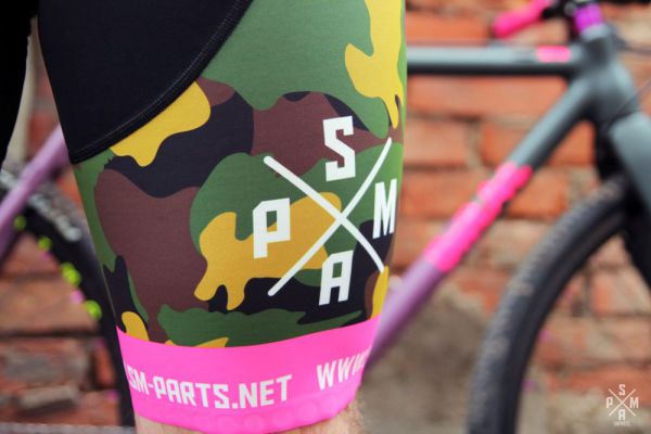 SM-Parts Pro Race BIB-Short "Camo/Pink"