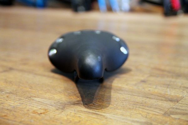 SM-Parts Nietensattel Sattel