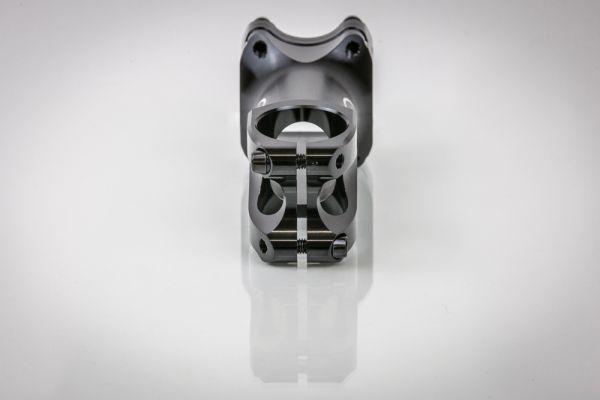 SwiftArt. Bolt CNC Vorbau 31.8mm