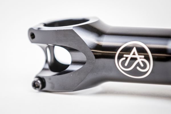 SwiftArt. Bolt CNC Vorbau 31.8mm