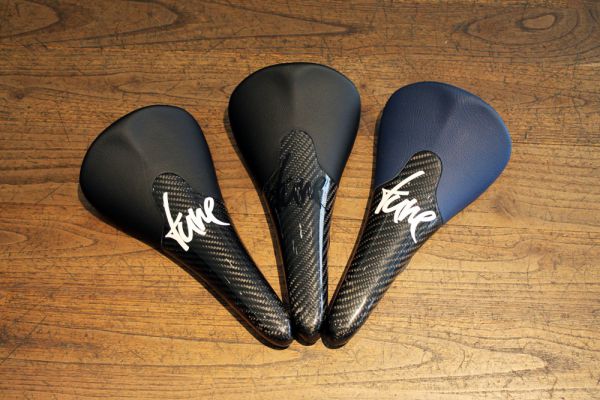 Tune Komm-Vor Vollcarbon Sattel - 95g