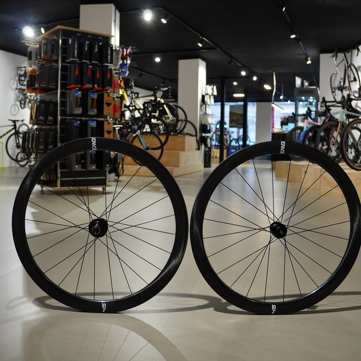 enve laufräder rennrad disc ENVE Foundation 45 Carbon Centerlock Laufrad-Satz