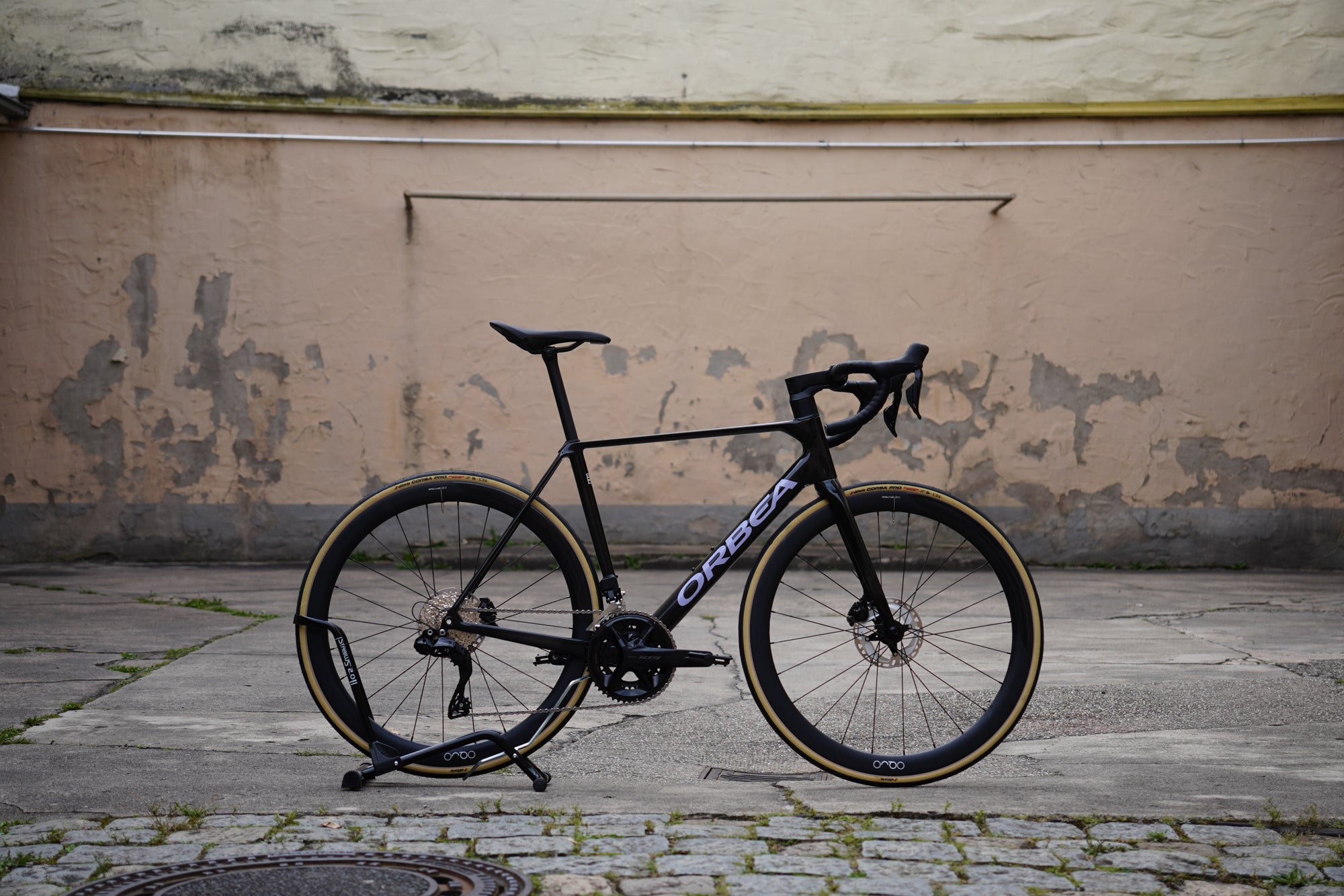 Orbea ORCA M31eTEAM, SRAM Rival AXS Carbon, MyO