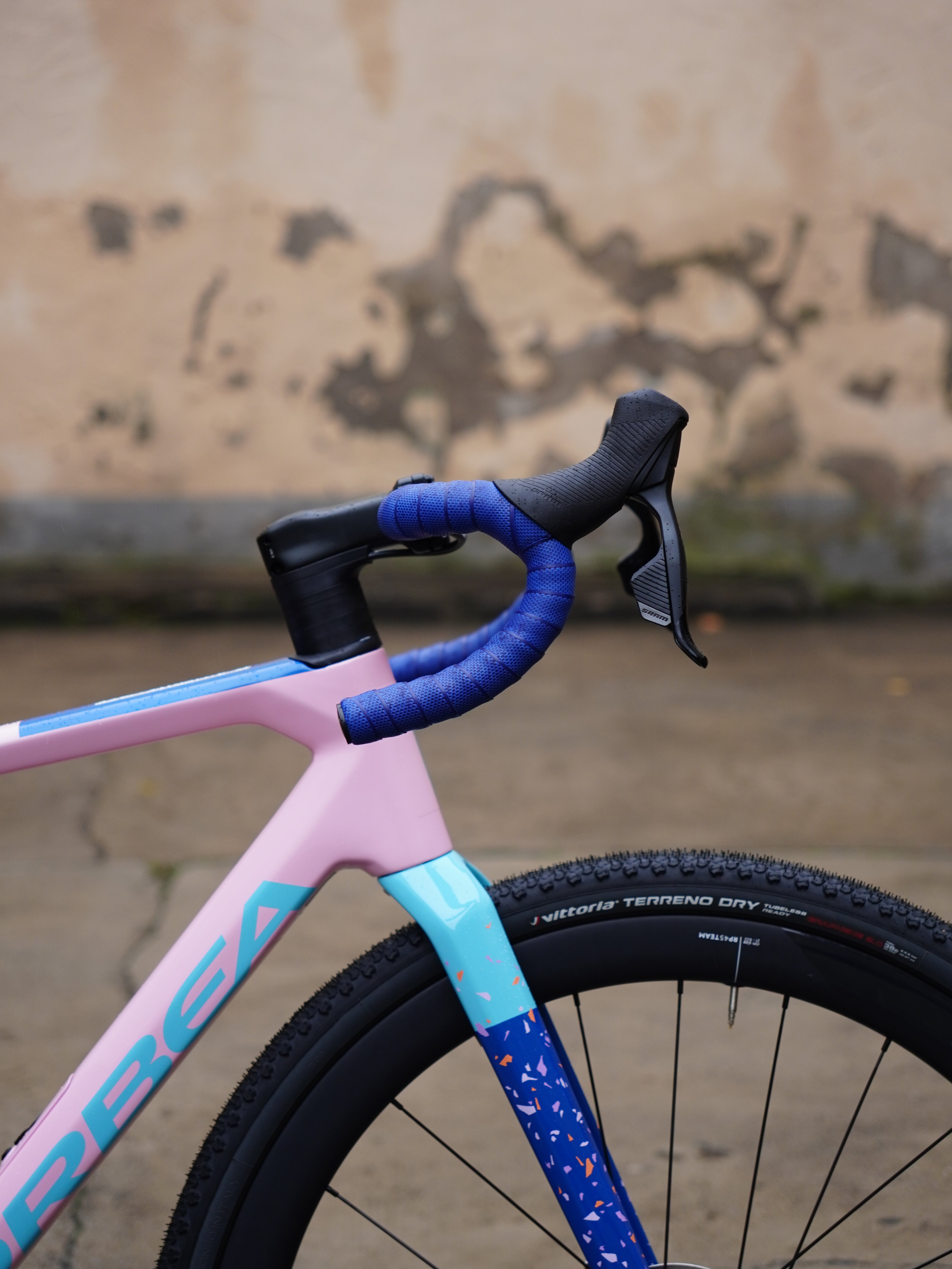 Orbea TERRA M31eTEAM 1x Carbon, MyO Pink/Blue/White - Medium