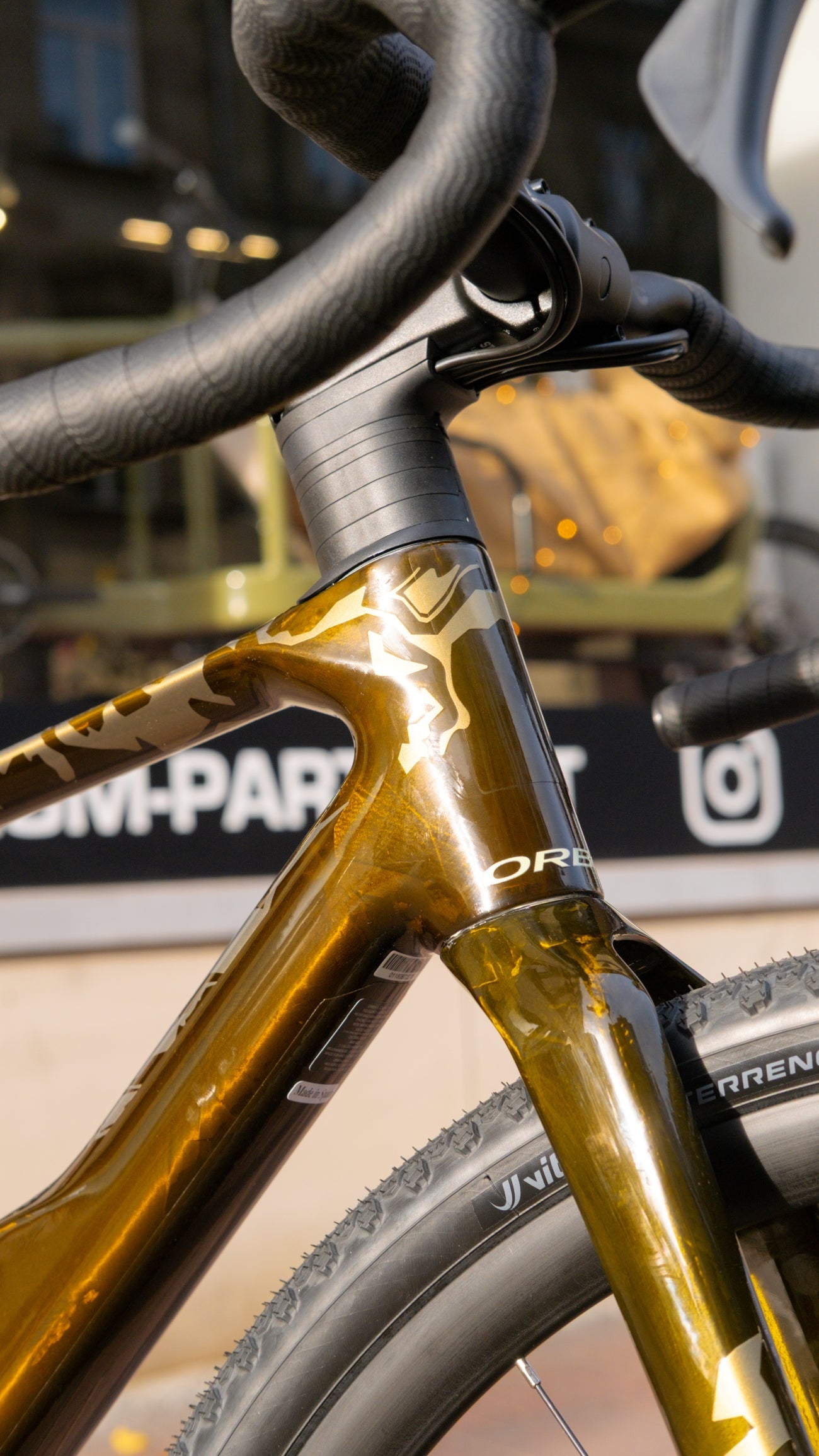 Orbea Terra ADV M30Team (2026), Caramel Carbon View (Gloss)