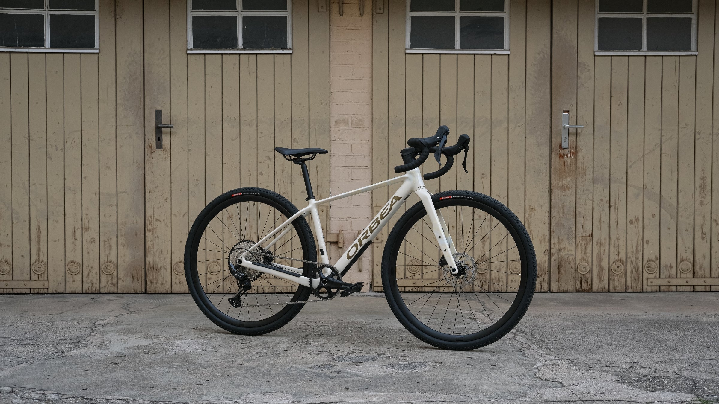 Orbea TERRA H30 (1x12) Aluminium, Ivory White - Met. Olive Green