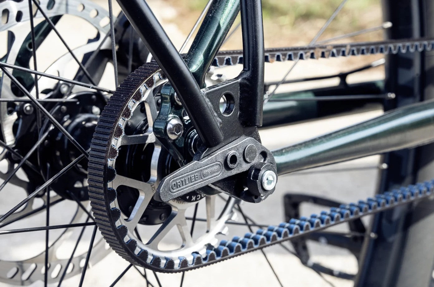 Ortlieb Thru Axle M6-Connector – Adapter-Steckachse für Gepäckträger