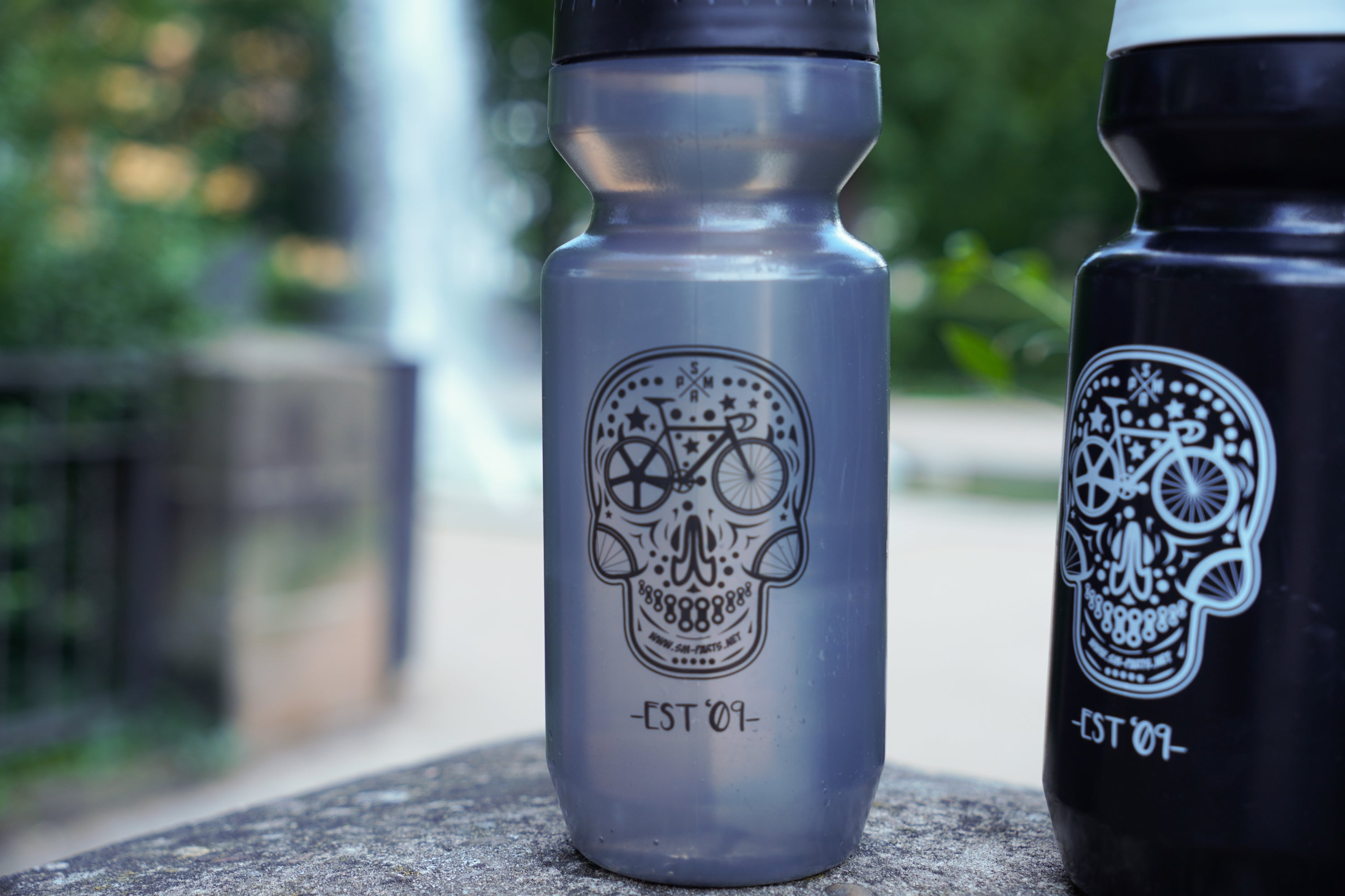 SMParts. #BOTTLE Skull Trinkflasche