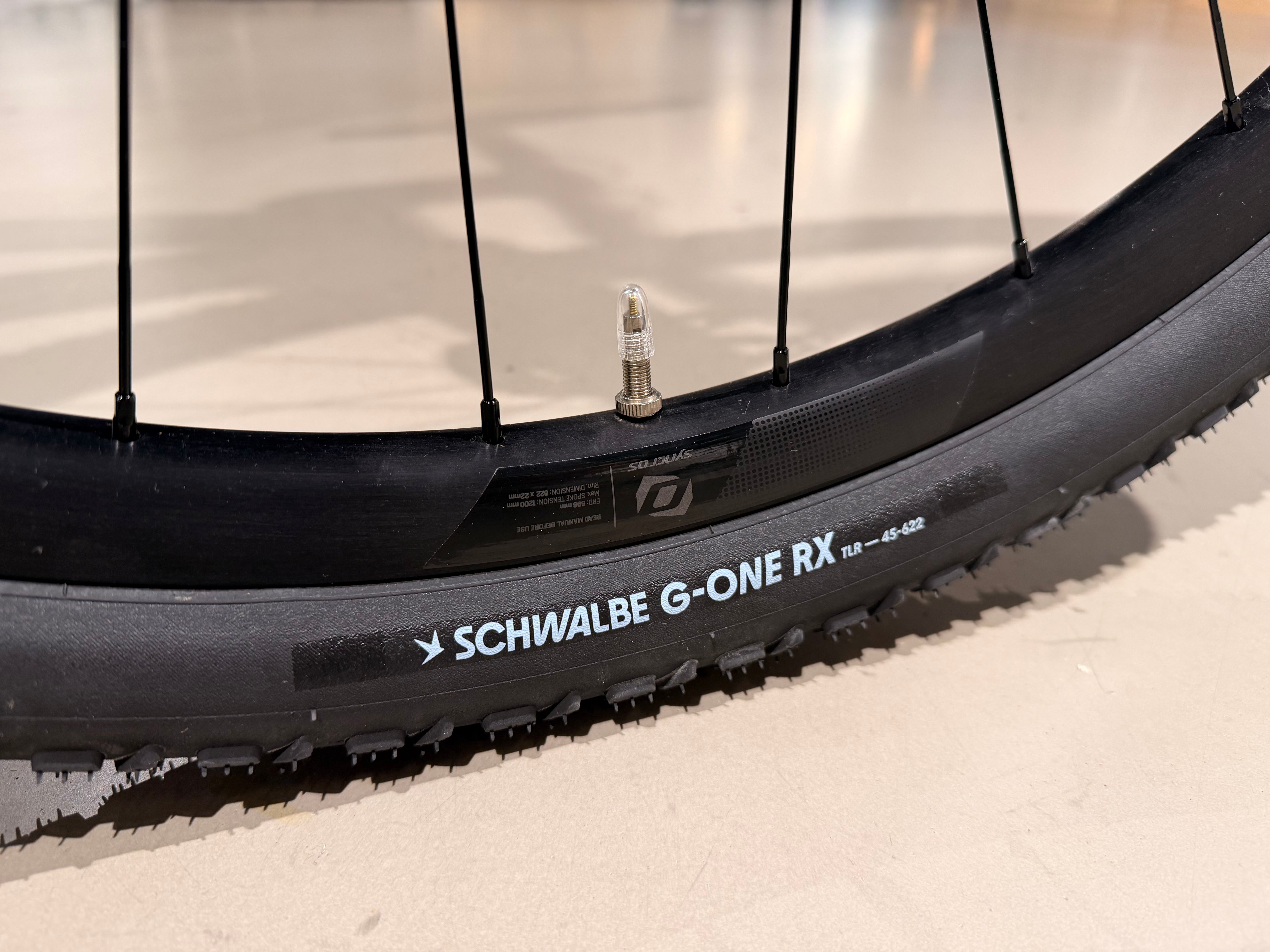 Schwalbe G-ONE RX, 700x45c TLR - Schwarz/Schwarz