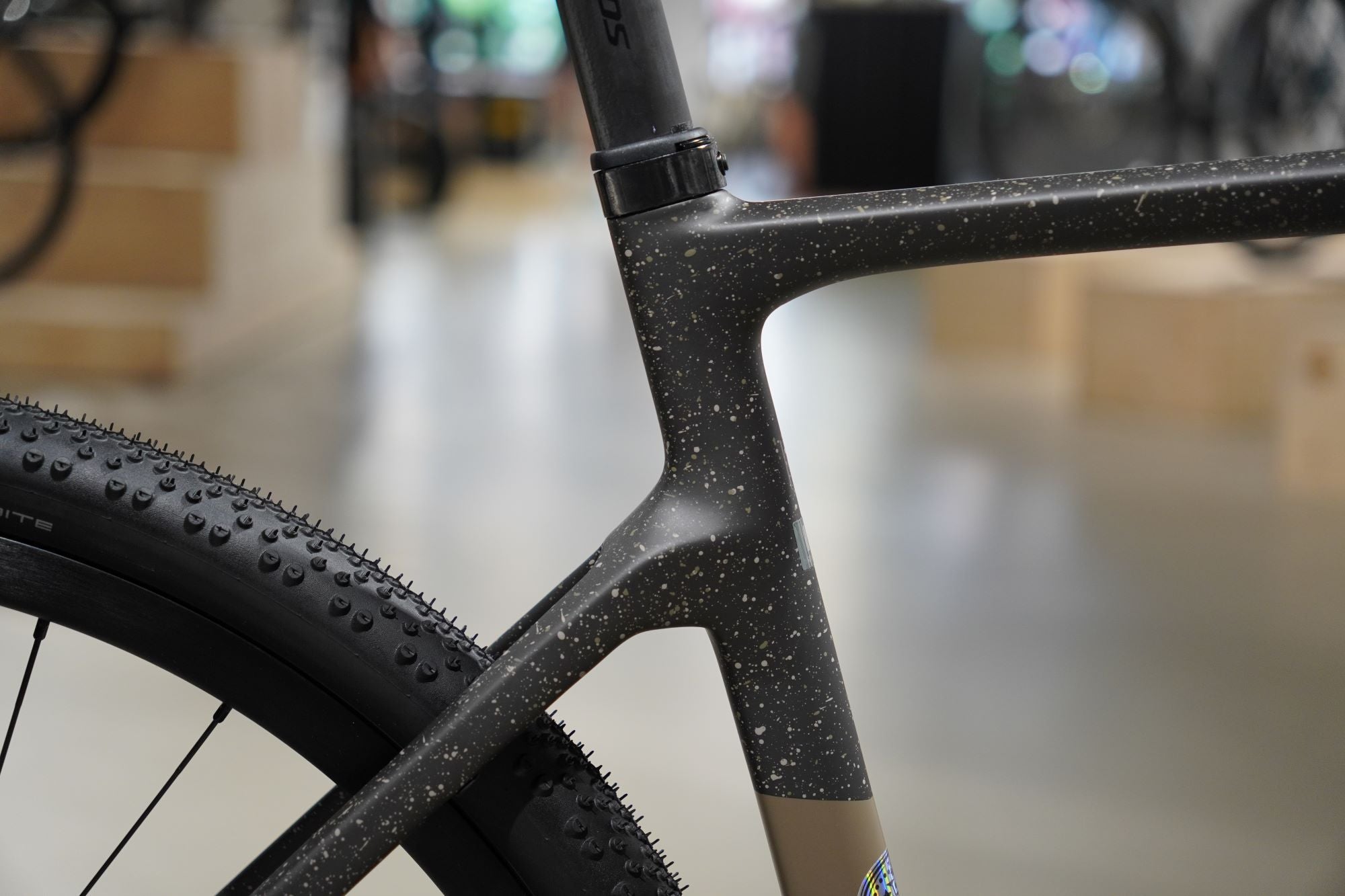 Scott Addict Gravel 40 - matte black splatter