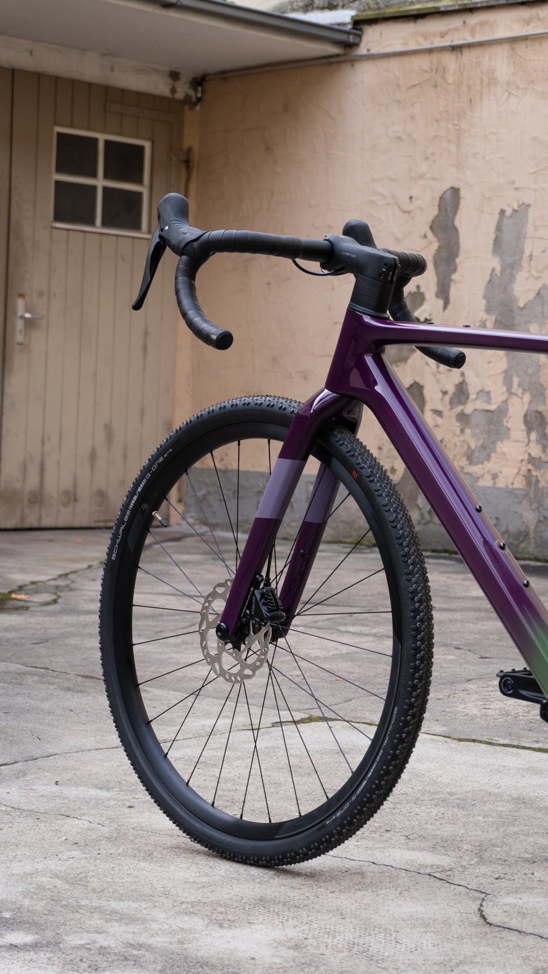 Scott Addict Gravel 40, 1x12 GRX Gravel Bike - olivine green / blackberry purple