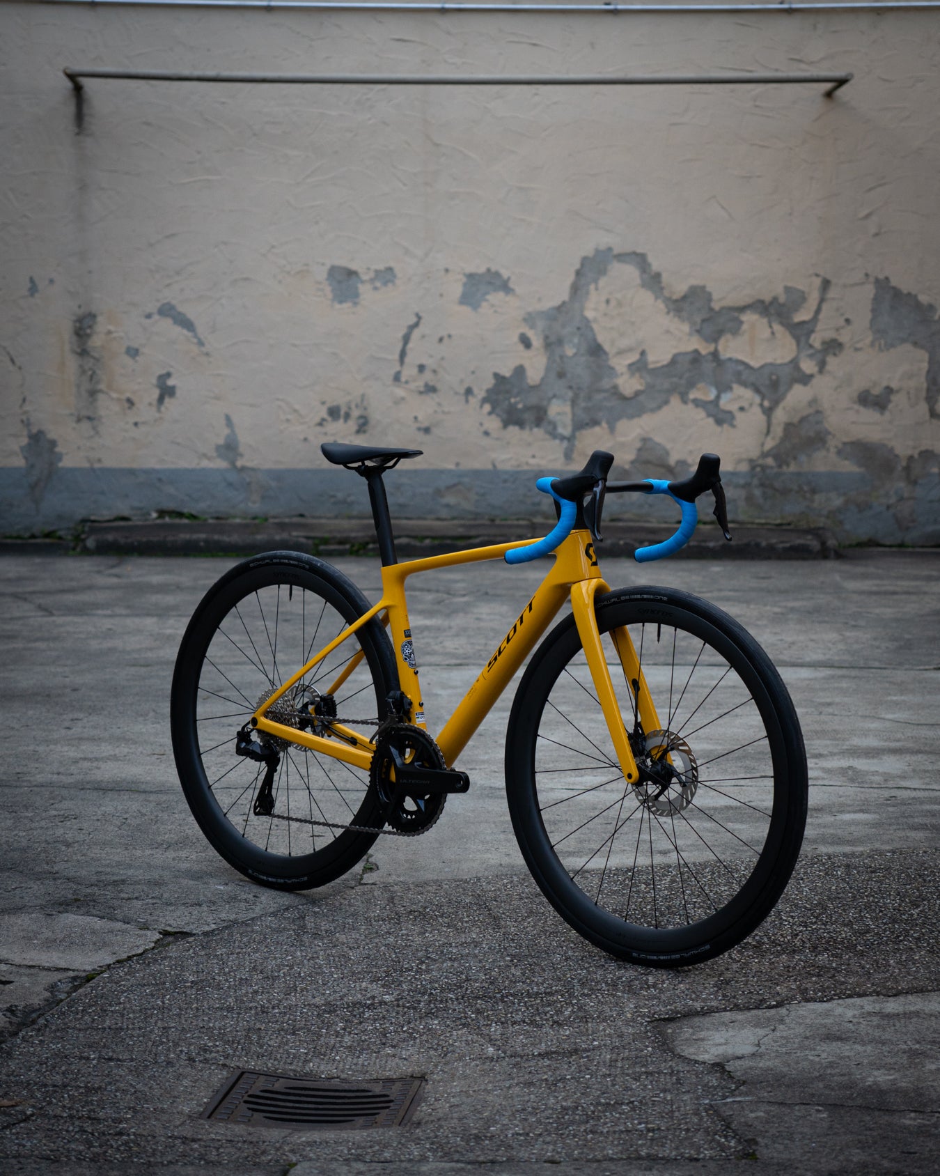 Scott Addict RC 10 (2025) Rennrad, Shimano Ultegra Di2 2x12 - Bahama Yellow