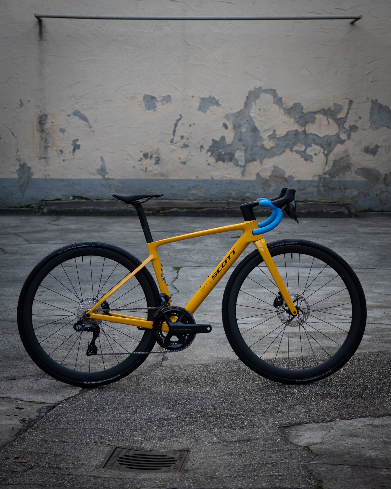 Scott Addict RC 10 (2025) Rennrad, Shimano Ultegra Di2 2x12 - Bahama Yellow